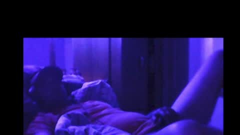 Snapshot of peachz_n_cream chatting on December 2024 02:27:01 AM peachz_n_cream online show from December 2024 02:27:01 AM