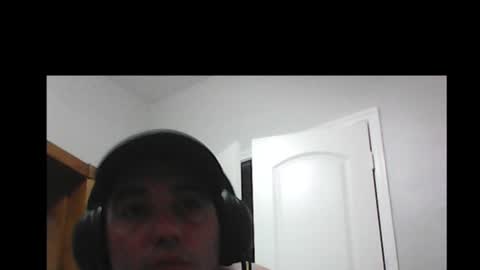 Snapshot of peachz_n_cream chatting on December 2024 12:13:02 PM peachz_n_cream online show from December 2024 12:13:02 PM