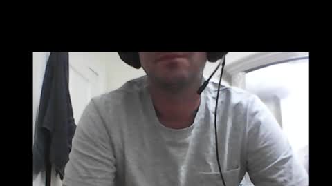 Snapshot of peachz_n_cream chatting on January 2025 01:32:01 AM peachz_n_cream online show from January 2025 01:32:01 AM