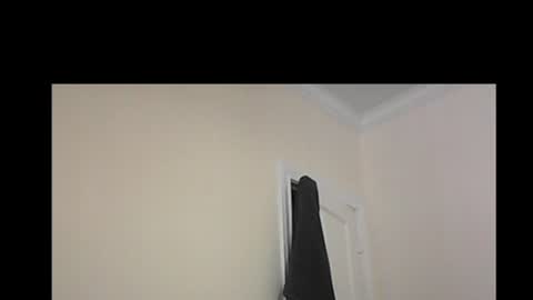 Snapshot of peachz_n_cream chatting on January 2025 05:41:01 PM peachz_n_cream online show from January 2025 05:41:01 PM