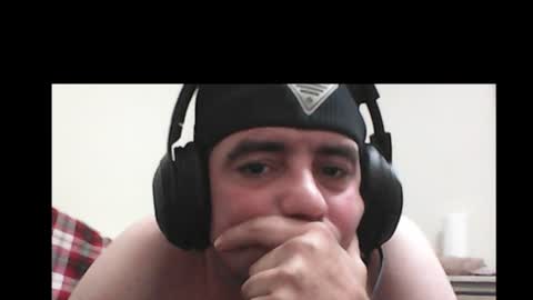 Snapshot of peachz_n_cream chatting on January 2025 01:52:01 AM peachz_n_cream online show from January 2025 01:52:01 AM