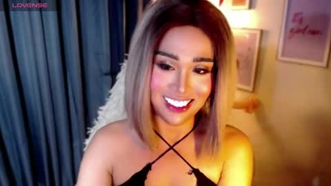 Angel Creamdensada online show from May 2026 04:37:02 PM