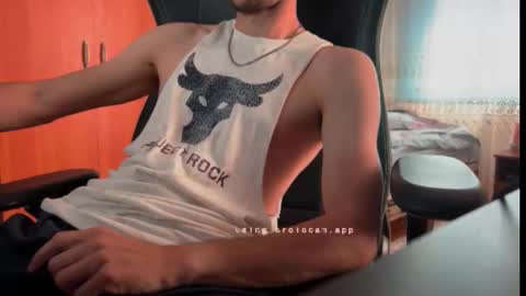 peanutmikk online show from September 2025 10:04:01 AM