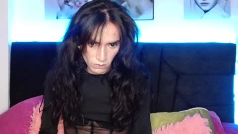 Snapshot of pearlatin chatting on January 2025 02:04:01 AM pearlatin online show from January 2025 02:04:01 AM