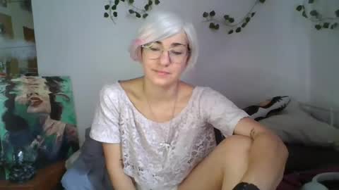pearlgirl2006 online show from July 2026 09:29:02 AM