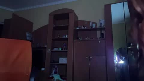 Zlata online show from May 2026 06:09:01 PM