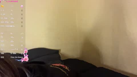 Zlata online show from June 2026 04:42:02 PM