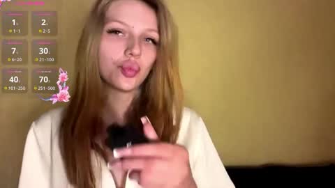 Zlata online show from June 2026 06:25:02 PM