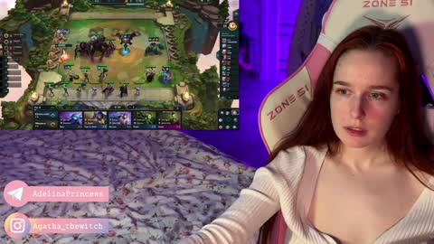 Snapshot of pearlprincess_ chatting on February 2025 02:37:01 AM Adelina online show from February 2025 02:37:01 AM