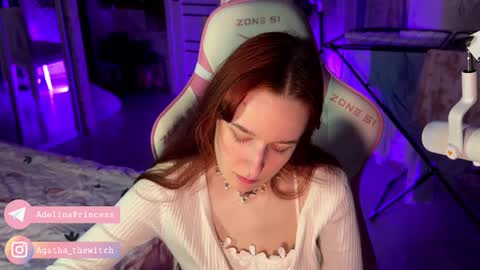 Snapshot of pearlprincess_ chatting on February 2025 10:07:02 PM Adelina online show from February 2025 10:07:02 PM