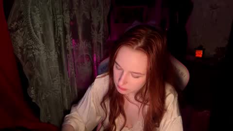 Snapshot of pearlprincess_ chatting on February 2026 10:24:01 PM Adelina online show from February 2026 10:24:01 PM