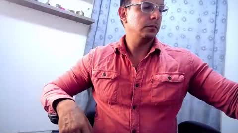 Pedro online show from February 2025 04:07:01 AM