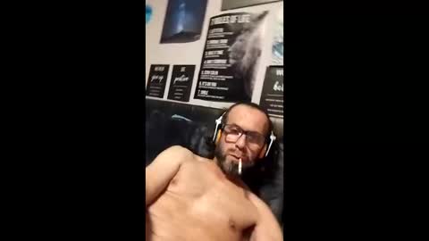 Snapshot of pedrocoelhopio chatting on May 2026 09:21:02 PM pedrocoelhopio online show from May 2026 09:21:02 PM