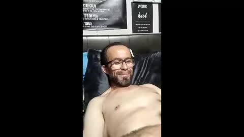 Snapshot of pedrocoelhopio chatting on June 2026 02:46:02 AM pedrocoelhopio online show from June 2026 02:46:02 AM