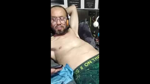 Snapshot of pedrocoelhopio chatting on June 2026 07:49:02 PM pedrocoelhopio online show from June 2026 07:49:02 PM