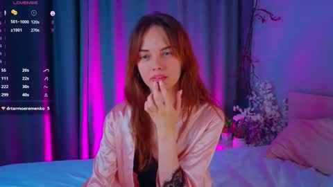 LisaDrako online show from September 2025 07:19:02 PM