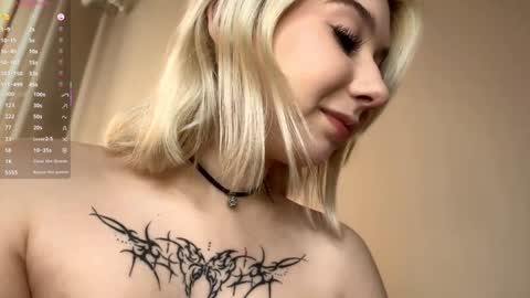  HERES ALICE  WELCOME EVERYONE LOVENSE DOMI REACT TO YOUR TIPS LETS MAKE A GREAT SHOW TOGETHER  online show from September 2025 04:01:01 AM