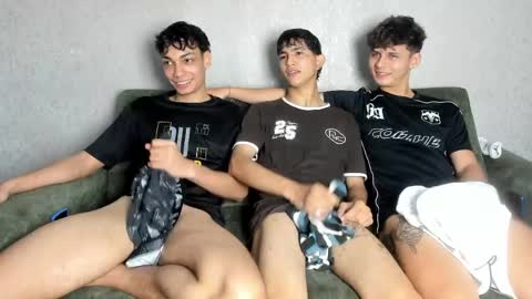 CAIN-19  ALLEN-18 RONALD-18 AUSTIN-18 MOD DANTE online show from April 2026 02:22:01 PM