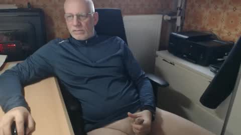 Snapshot of pemue65 chatting on January 2026 09:46:02 AM Pemue65 online show from January 2026 09:46:02 AM