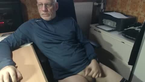 Snapshot of pemue65 chatting on March 2026 08:09:02 AM Pemue65 online show from March 2026 08:09:02 AM