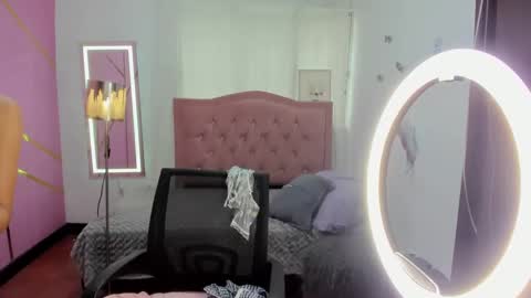 peneelopeecute online show from January 2025 08:01:01 PM