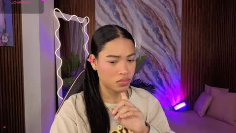 penelope online show from April 2026 03:37:01 AM