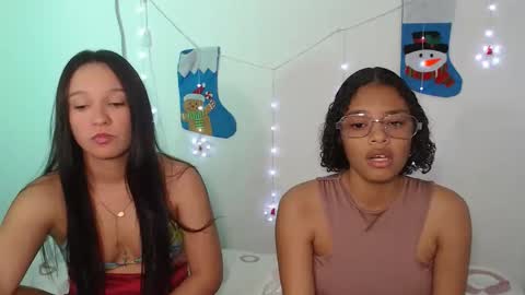 Snapshot of penelopeh_ chatting on December 2025 07:12:02 PM penelopeh_ online show from December 2025 07:12:02 PM