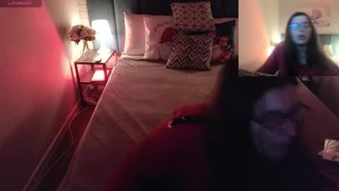 Snapshot of peneloppa_star chatting on December 2025 10:04:01 PM Hi Im Peneloppa online show from December 2025 10:04:01 PM