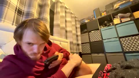 Snapshot of penguin666778 chatting on October 2025 12:28:02 AM Penguin online show from October 2025 12:28:02 AM