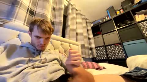 Snapshot of penguin666778 chatting on December 2025 01:13:02 AM Penguin online show from December 2025 01:13:02 AM