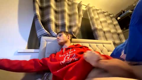 Snapshot of penguin666778 chatting on January 2026 05:06:02 PM Penguin online show from January 2026 05:06:02 PM