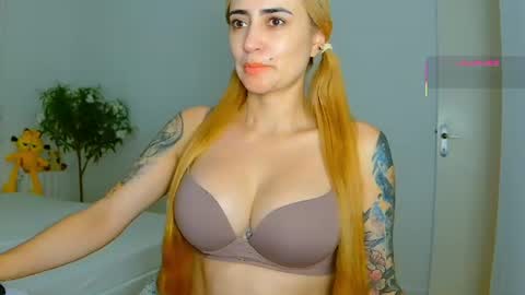Hi Im Penelope  better vibrations  1111 online show from July 2026 09:31:02 PM