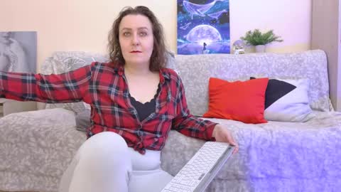 Olga and Kirill online show from November 2025 08:03:02 AM