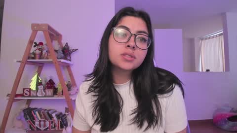 Sarah Ana Banana online show from January 2025 11:14:01 AM