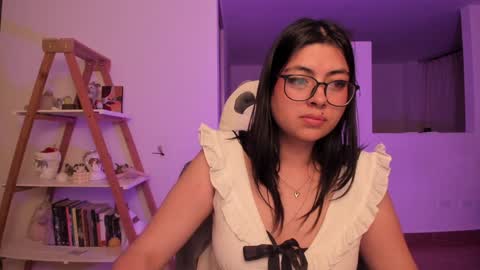 Sarah Ana Banana online show from February 2025 01:45:02 AM