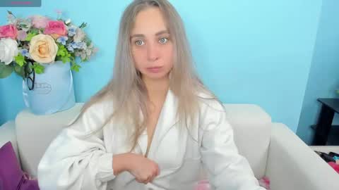 Snapshot of perfectjulia chatting on May 2026 02:03:02 PM Julia online show from May 2026 02:03:02 PM