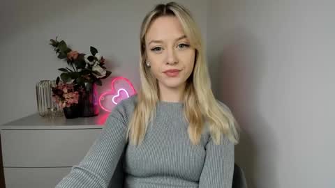 Snapshot of perfectxcindy chatting on December 2024 10:25:02 AM Cindy online show from December 2024 10:25:02 AM