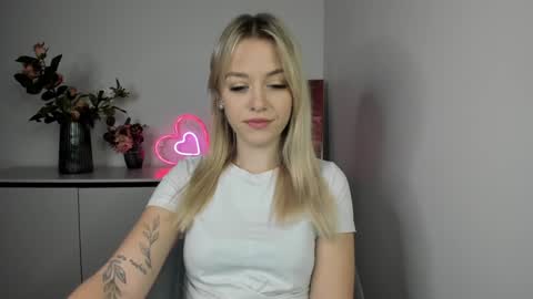 Snapshot of perfectxcindy chatting on January 2025 06:22:01 AM Cindy online show from January 2025 06:22:01 AM