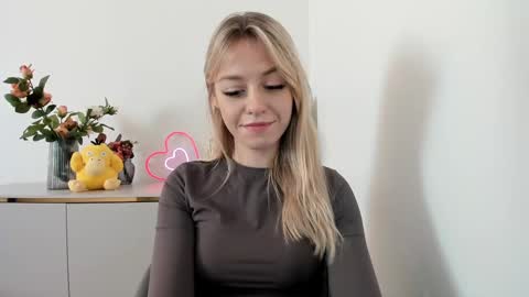 Snapshot of perfectxcindy chatting on February 2025 09:20:02 AM Cindy online show from February 2025 09:20:02 AM