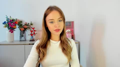 Cindy online show from April 2026 01:35:02 PM