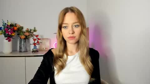 Cindy online show from April 2026 05:36:02 AM