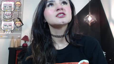 Snapshot of perla_campbell chatting on December 2024 08:03:02 PM online show from December 2024 08:03:02 PM