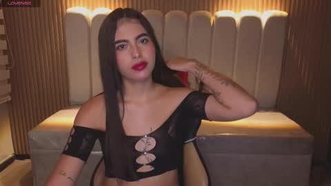 perla_lovely online show from February 2026 12:08:01 PM
