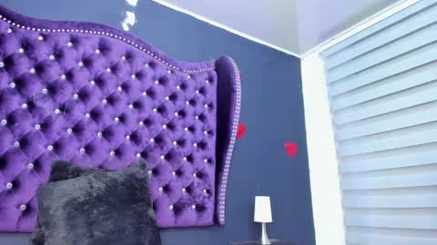 Snapshot of perlaa7 chatting on March 2025 07:08:02 AM Perla online show from March 2025 07:08:02 AM