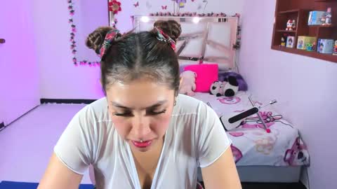 PERLA online show from November 2025 03:16:02 AM