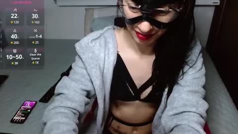 Snapshot of persefone_fire chatting on February 2025 10:37:02 AM persefone_fire online show from February 2025 10:37:02 AM