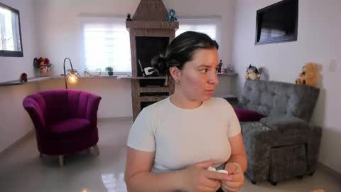 Marie online show from March 2025 03:56:01 PM