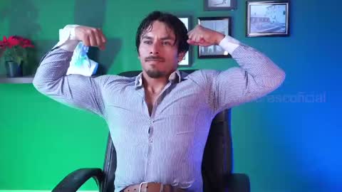 andres    online show from January 2025 07:52:01 PM