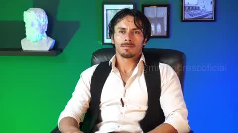 andres    online show from February 2025 09:31:01 PM