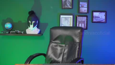 andres    online show from March 2025 12:23:02 PM